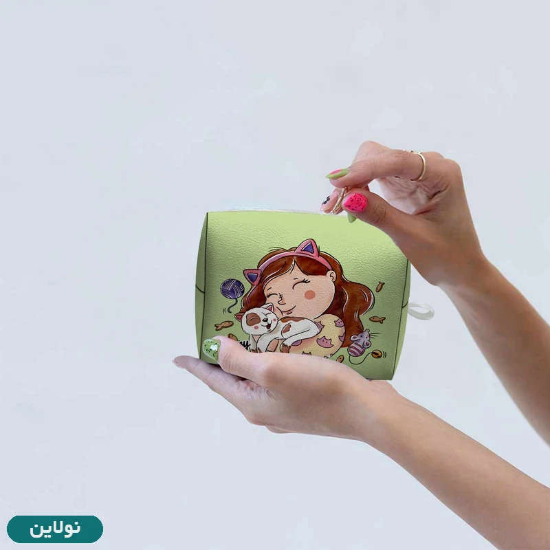 قیمت و خرید کیف نوار بهداشتی فیوری مستر راد طرح دختر و گربه کد 2353 | نولاین