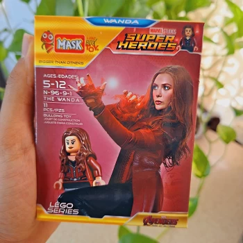 لگو آدمک واندا wanda طلایی ماسک mask کد 9691 | نولاین