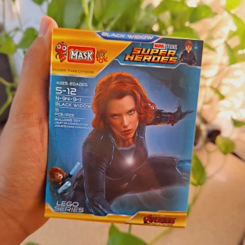 لگو آدمک بیوه سیاه black widow طلایی ماسک mask | نولاین